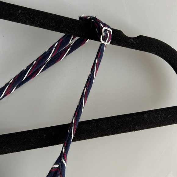 NWOT Navy Striped Romper Size XS - Picture 3 of 5